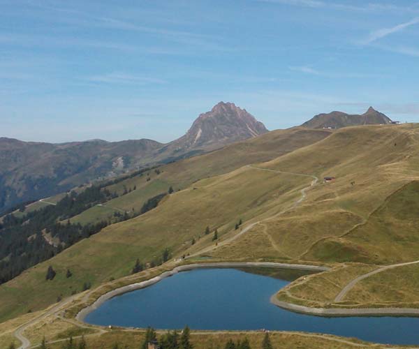 Erlebe die Natur - Naturschönheit Pinzgau: Blick auf den Rettenstein